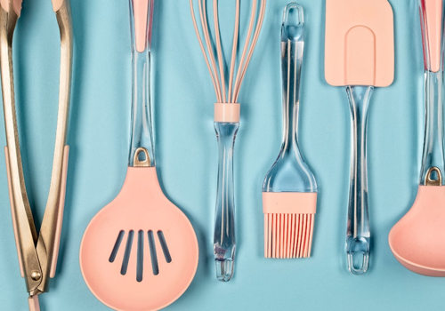 What cooking utensils do chefs use?